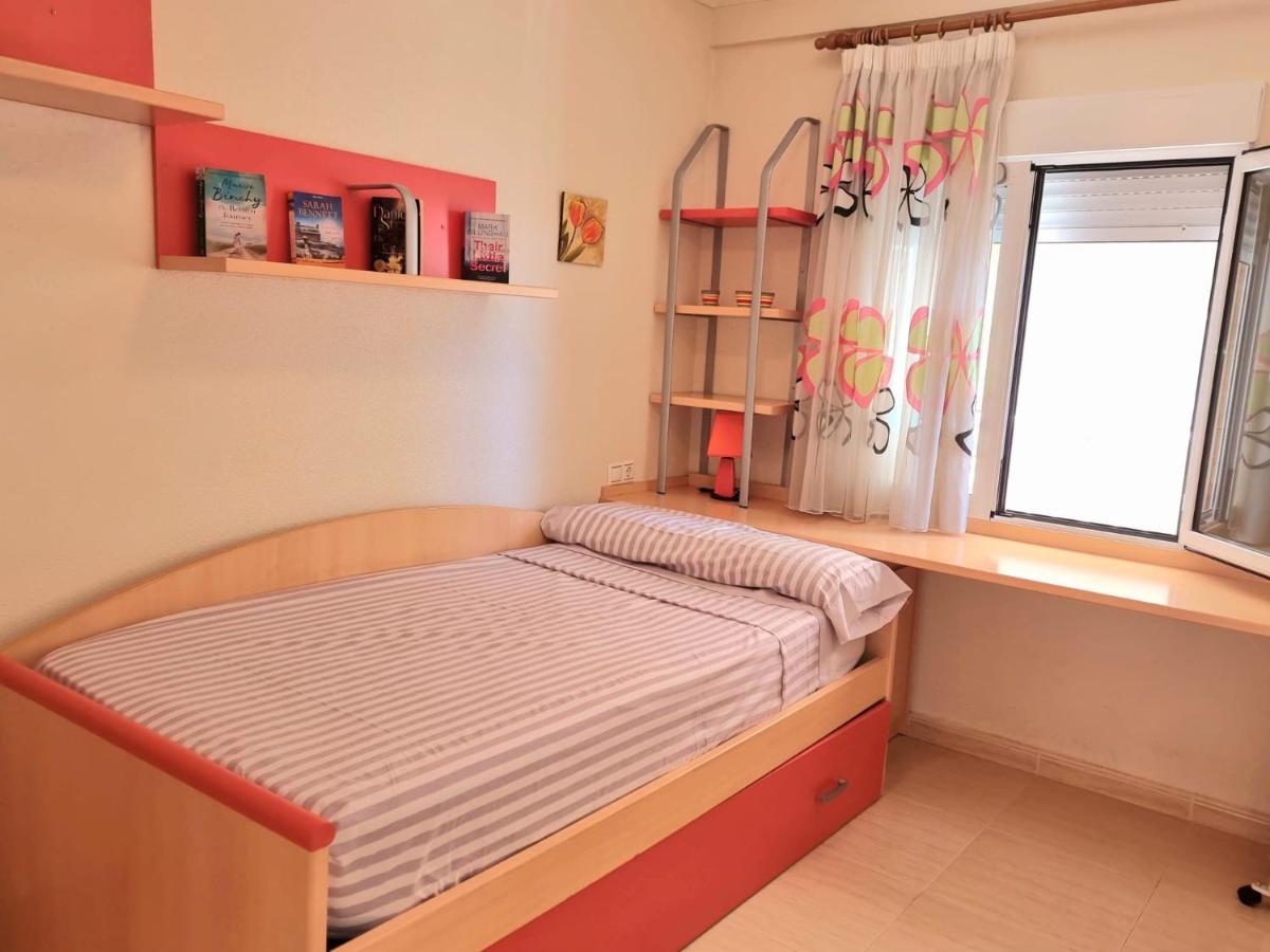 Apartamento En Primera Linea De Playa Con Increibles Vistas Santa Pola Eksteriør billede